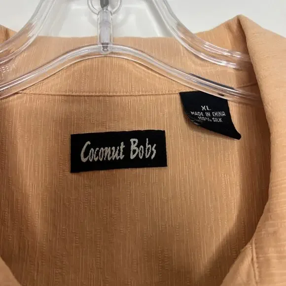 Coconut Bobs Mens Button Up Silk Shirt Size XL Orange Short Sleeve Cruise Beach - Picture 8 of 12